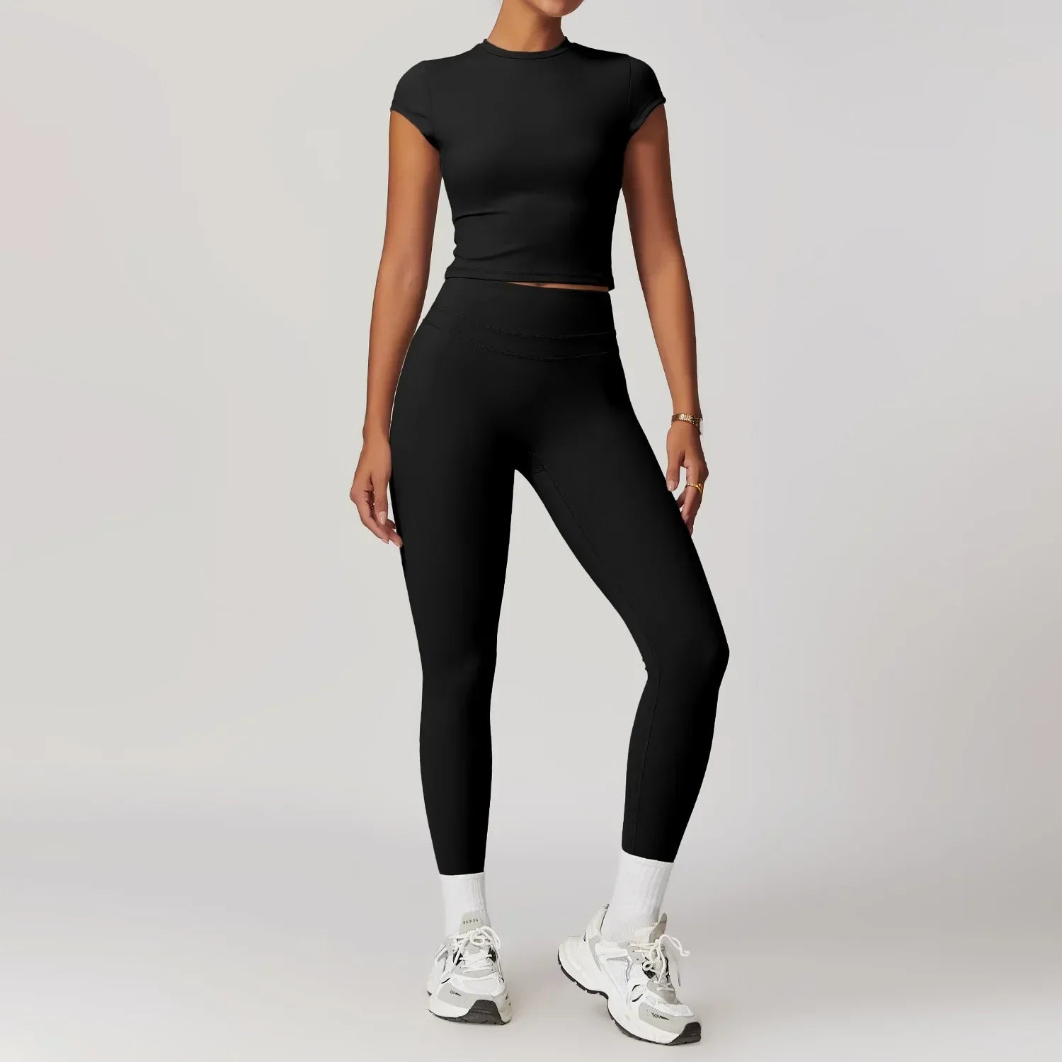 https://cdn.shopify.com/s/files/1/0741/3478/2181/files/Sd4f53c38d7f540508632e947168322037.webp?v=1743646242